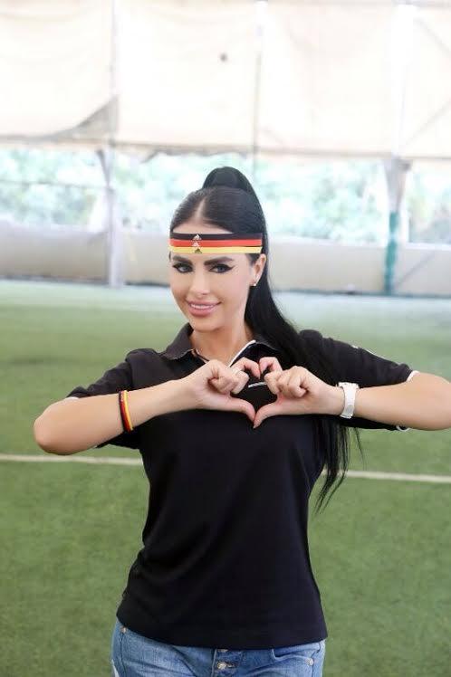 ليال عبود1